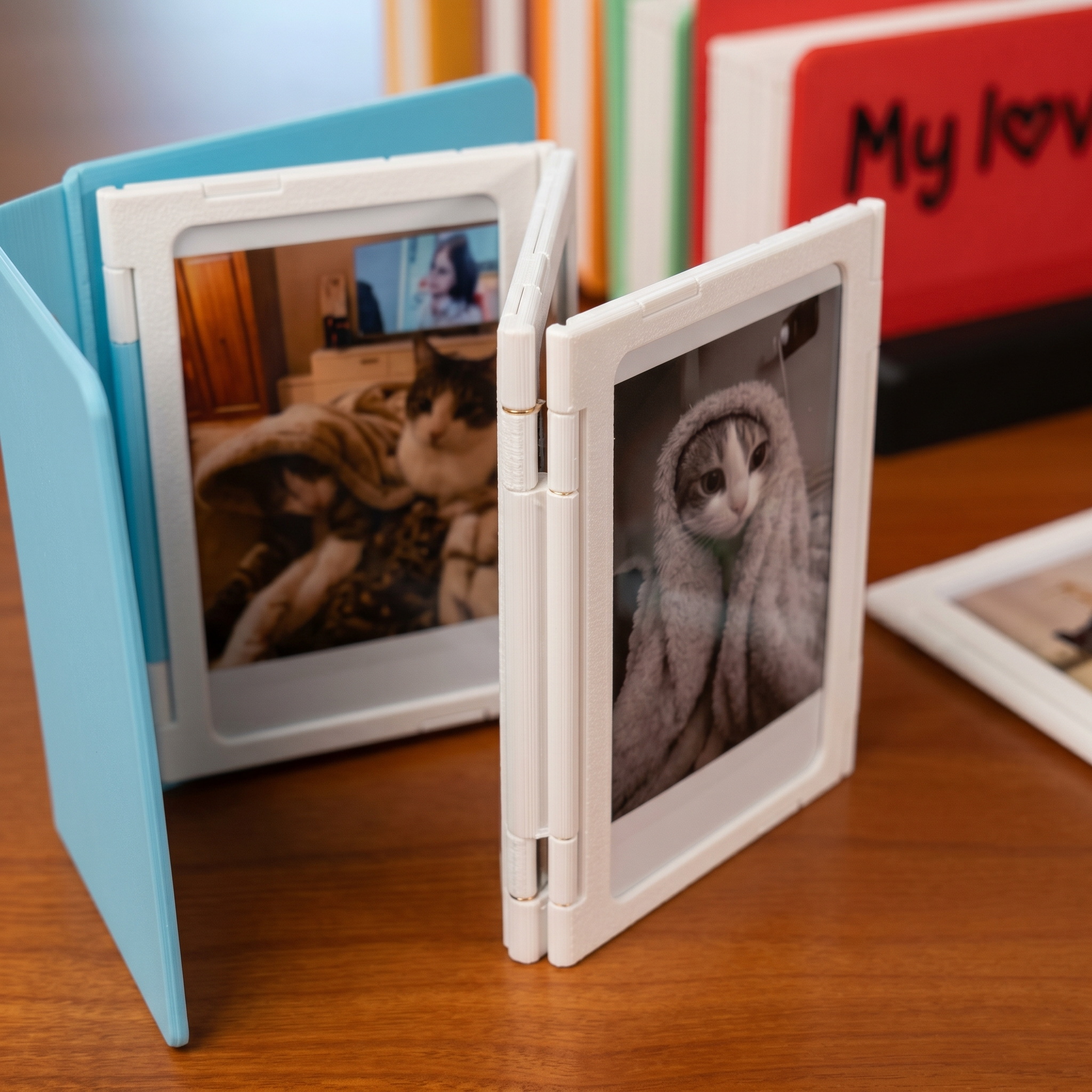 Memory Folder — Desktop Mini Photo Album, Holds 12 Photos