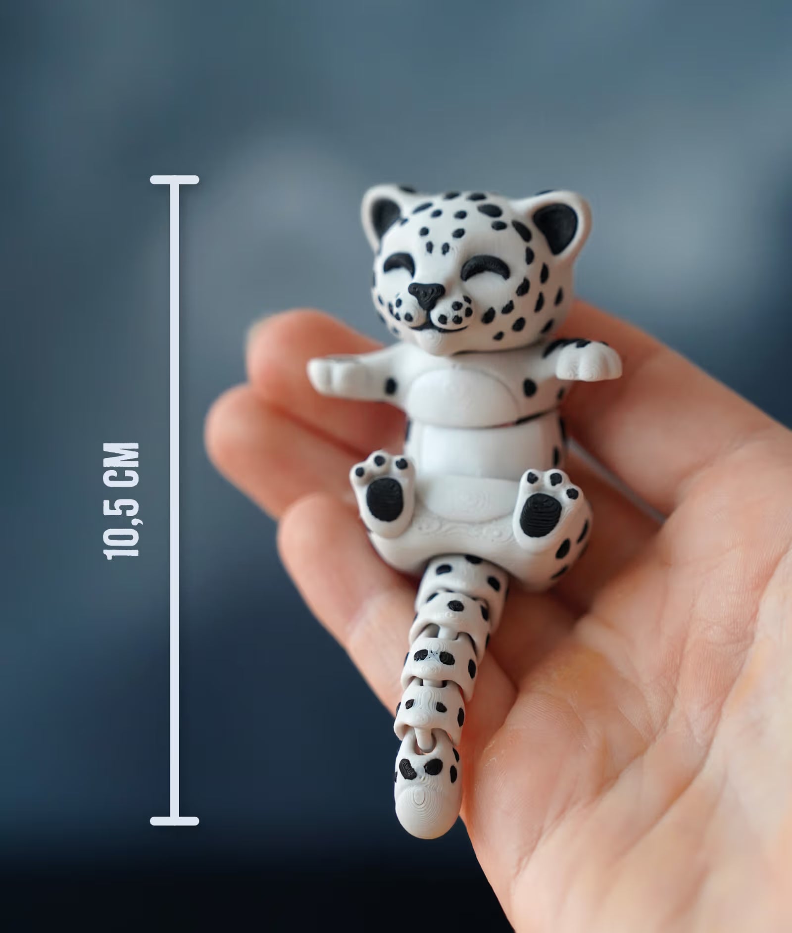 Shan Snap — Articulated Flexi Snow Leopard Keychain, Magnetic Paws